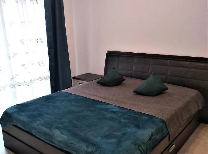 Апартаменти Casa Unchiu' Брашов